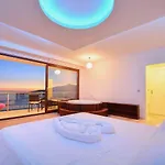 Villla Liver Villa *